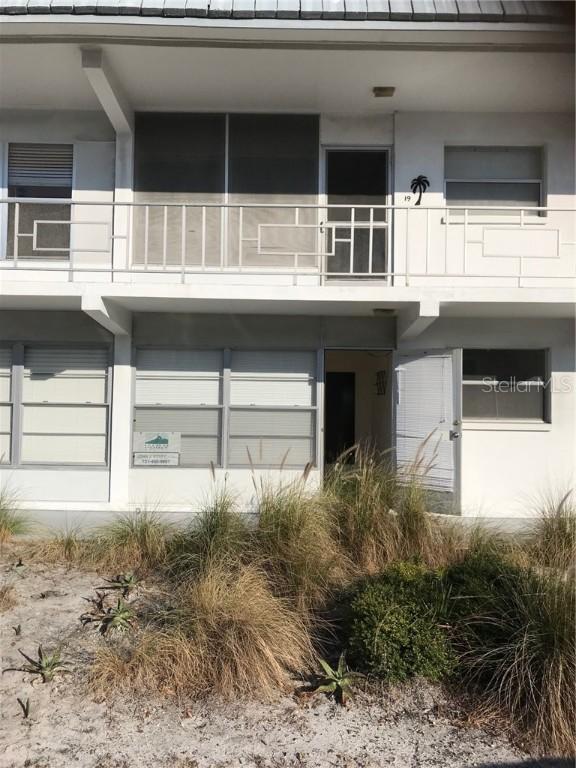 1221 Drew St. #A8, Clearwater, FL 33755