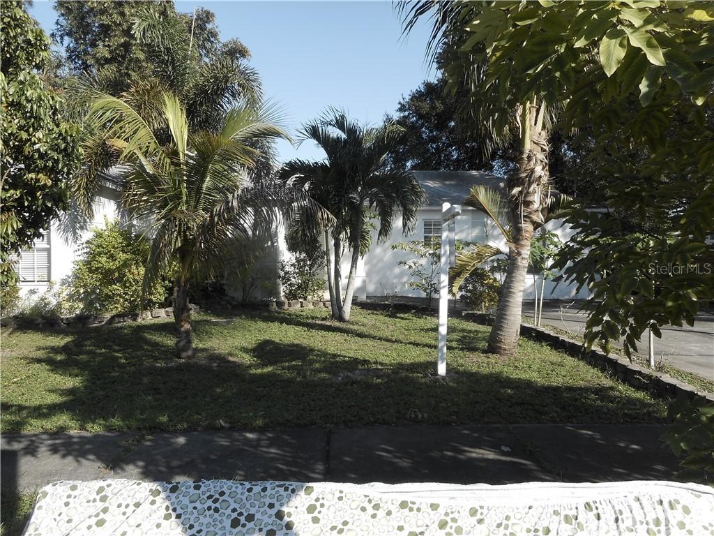 12473 Land St., Largo, FL 33773