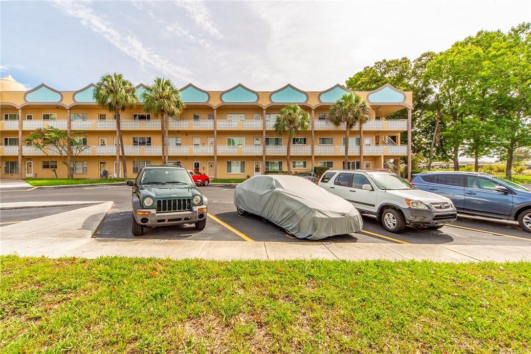 2466 Ecuadorian Way #30, Clearwater, FL 33763