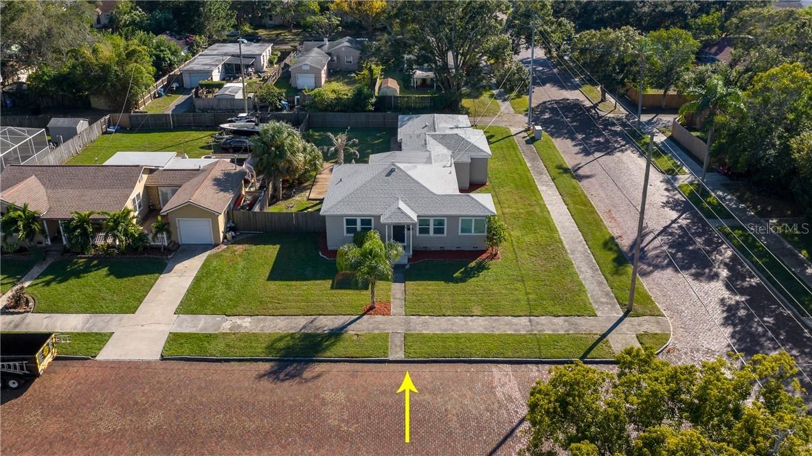 4362 4th Ave., St Petersburg, FL 33713