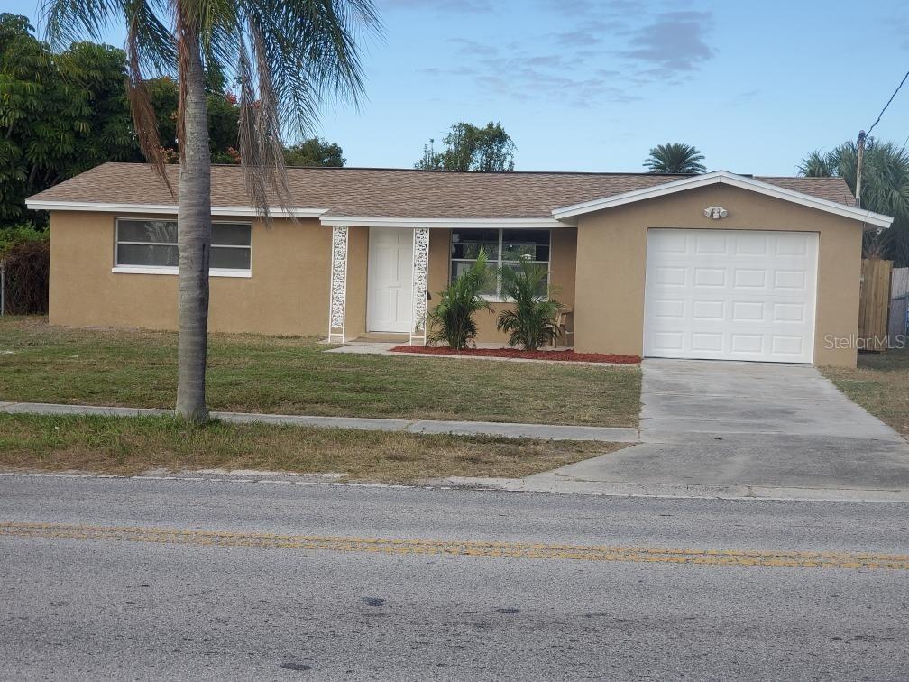 5217 Flora Ave., Holiday, FL 34690