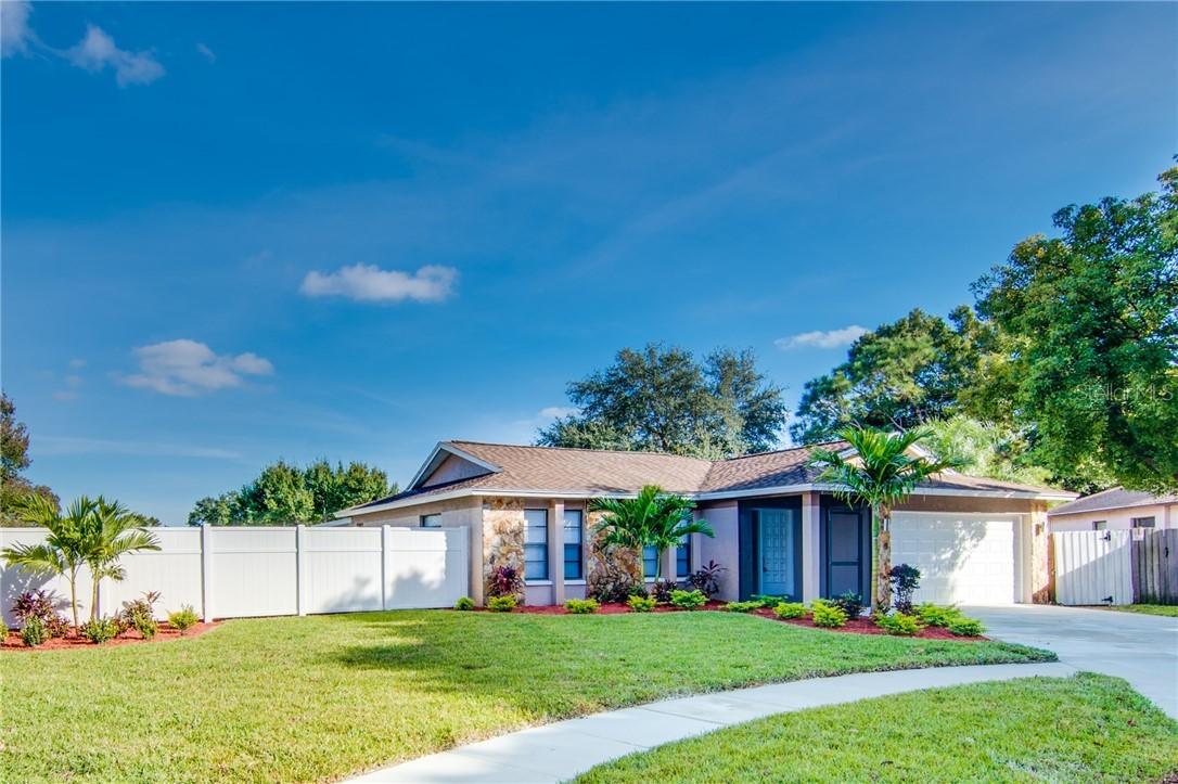 8233 125th Cir., Largo, FL 33773