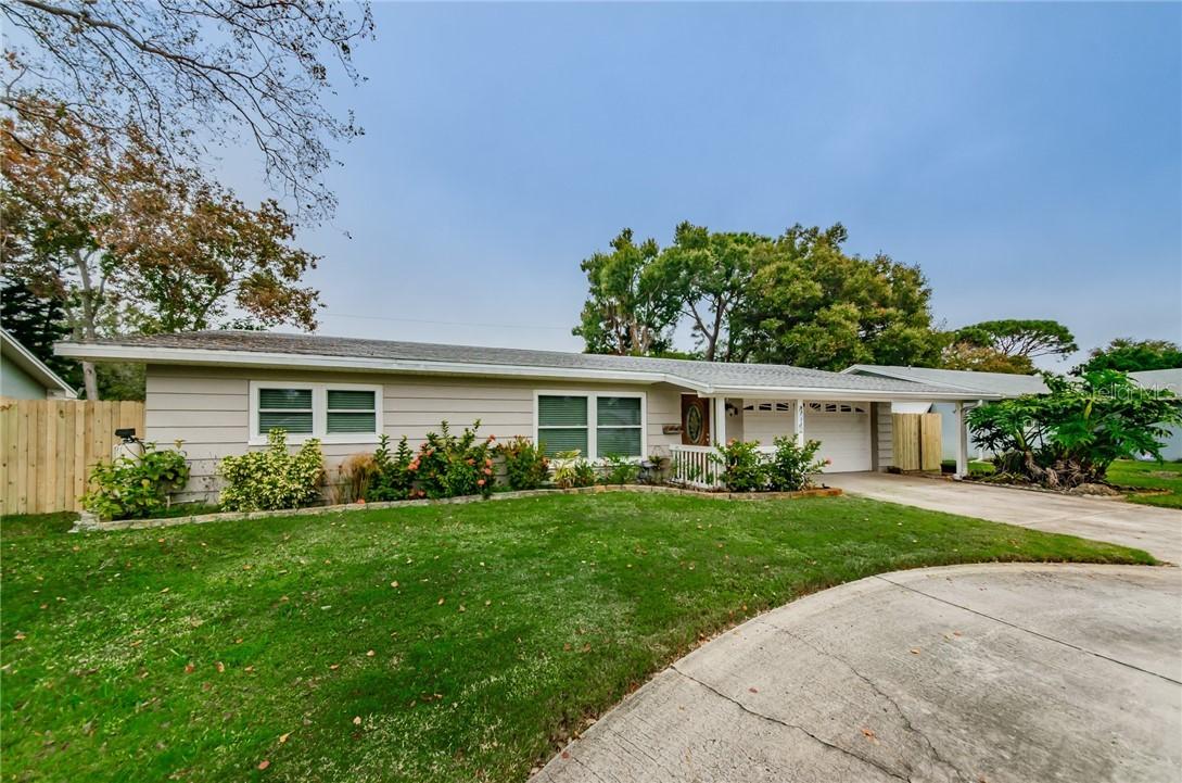 11387 87th Ave., Seminole, FL 33772