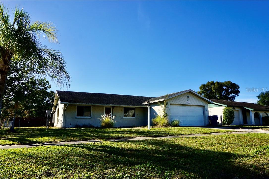 8022 Cottonwoode Dr., Largo, FL 33773