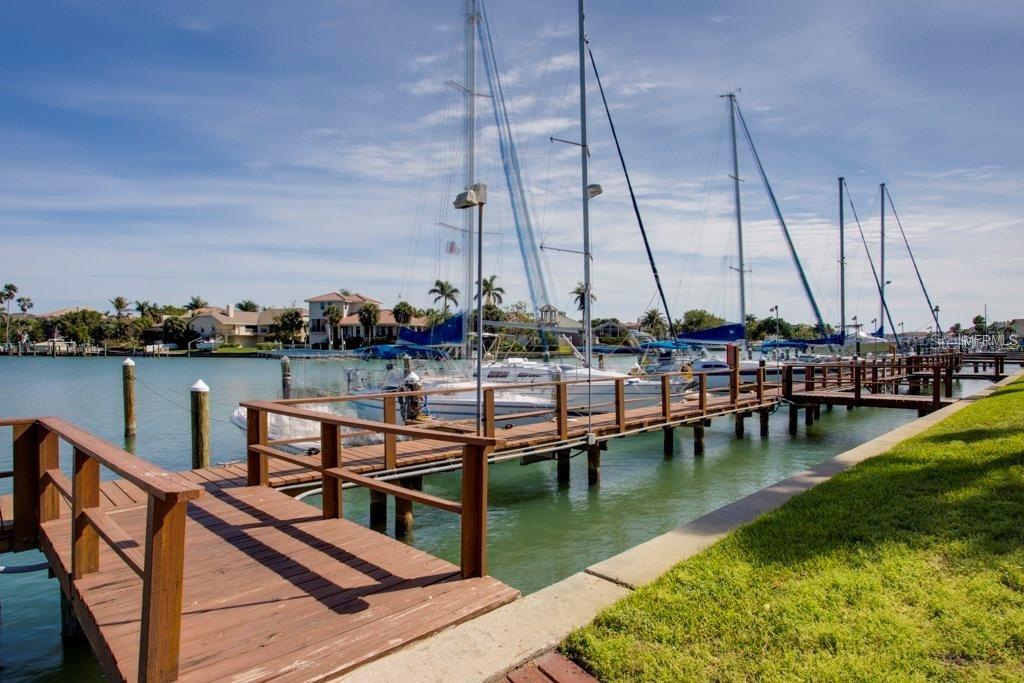 557 Pinellas Bayway #121, Tierra Verde, FL 33715