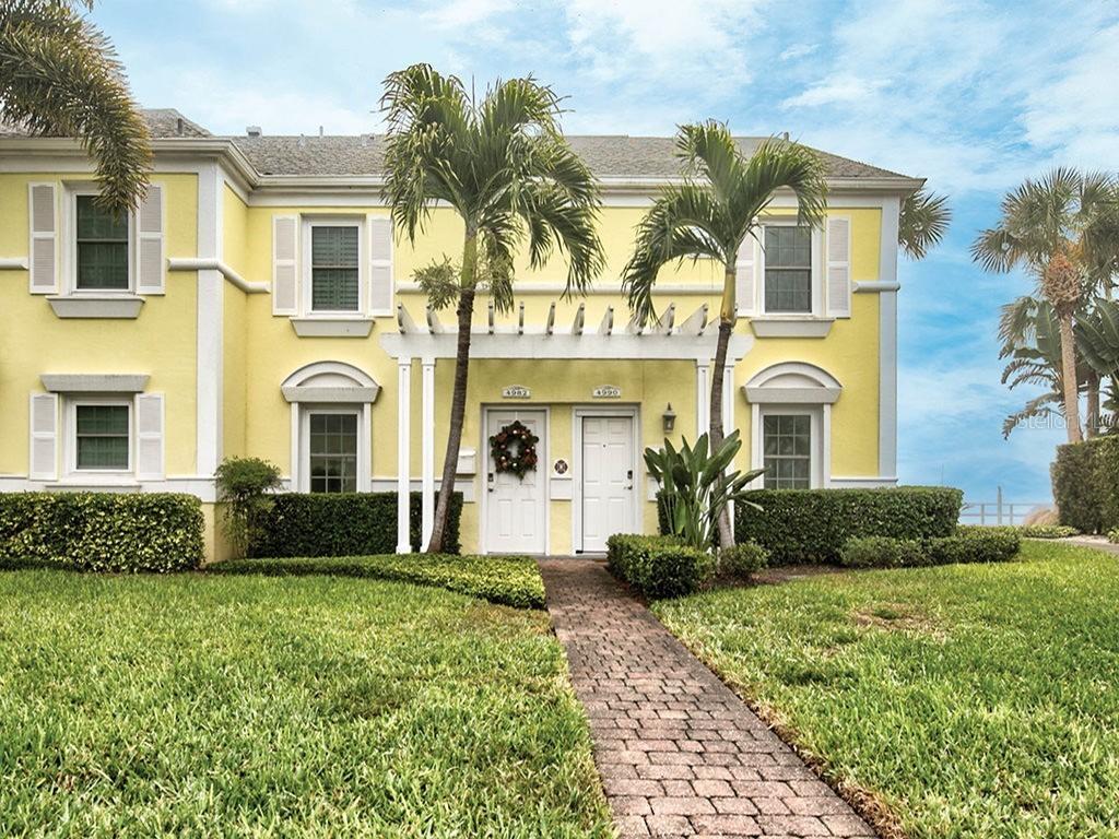 4990 Coquina Key Dr., St Petersburg, FL 33705