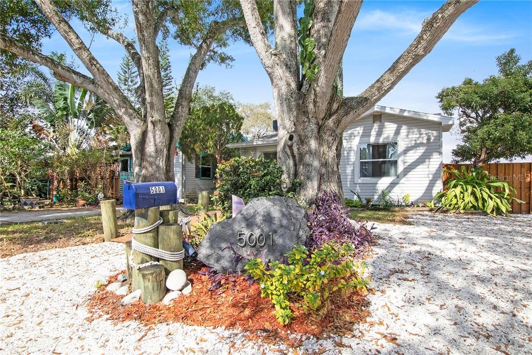 5001 23rd Ave., Gulfport, FL 33707