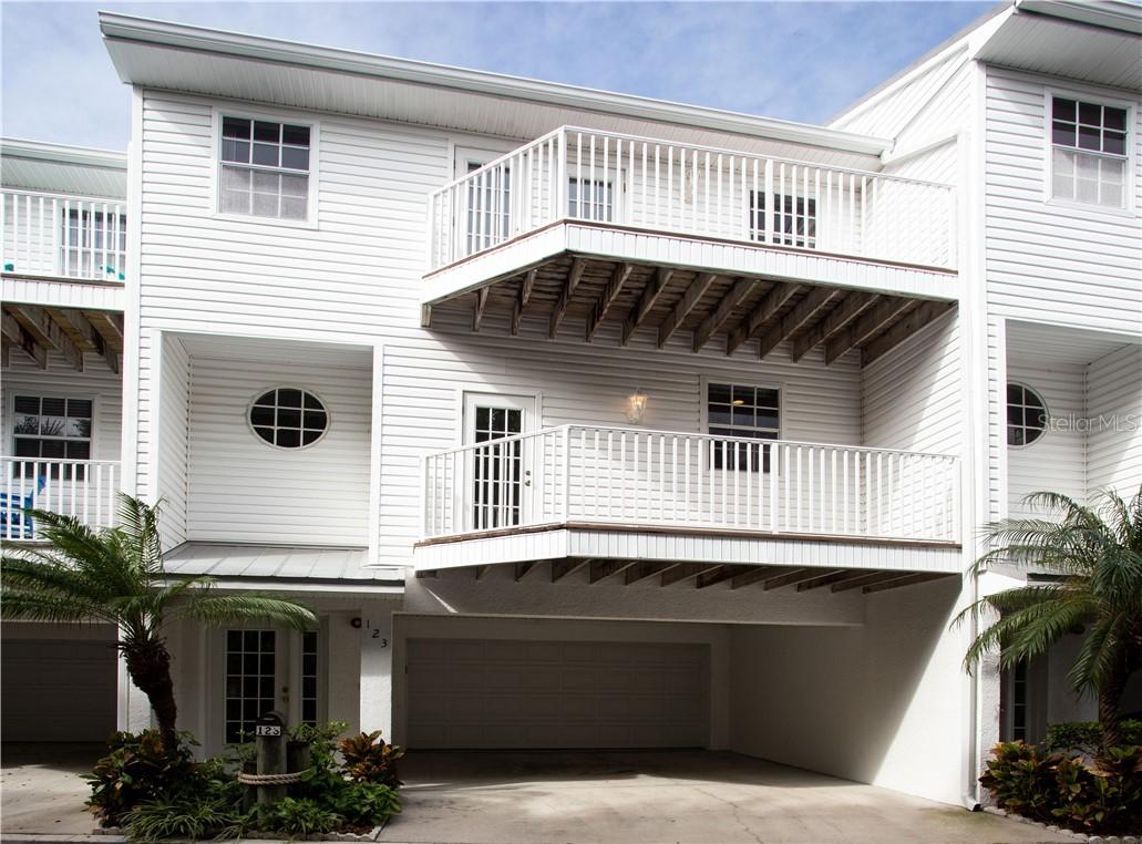 123 Shoals Cir., North Redington Beach, FL 33708