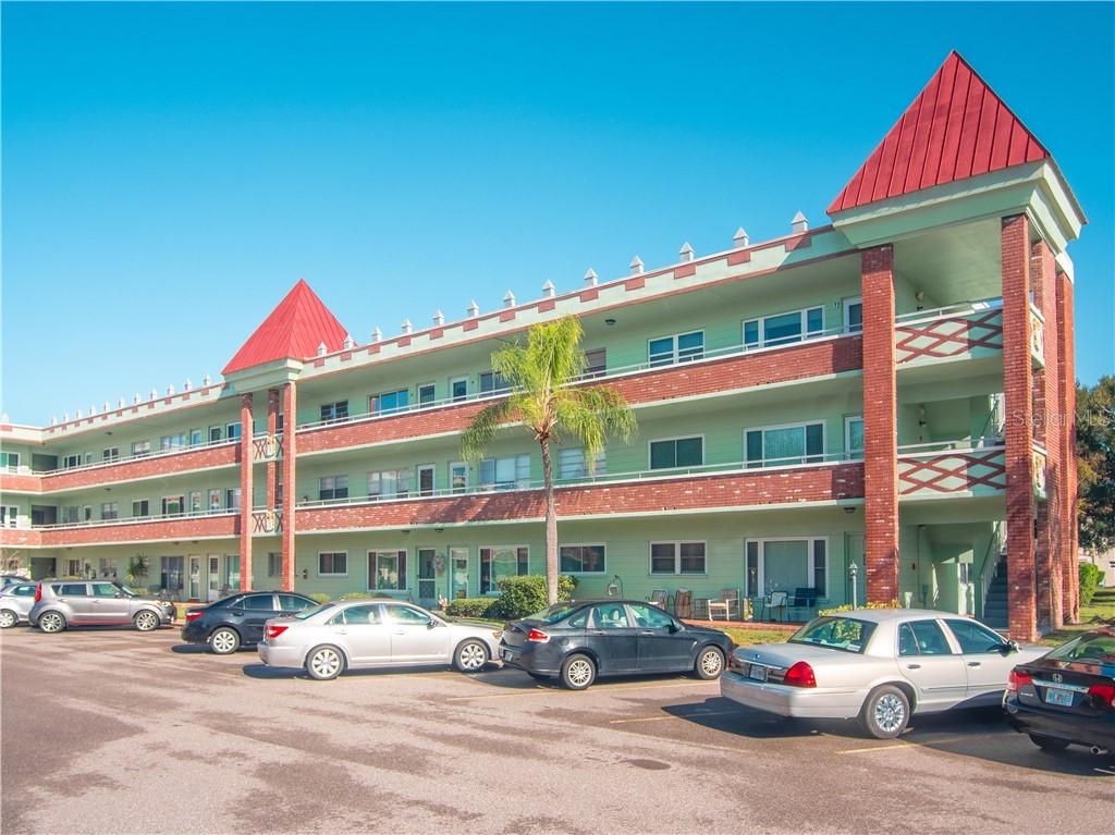 2358 Ecuadorian Way #48, Clearwater, FL 33763