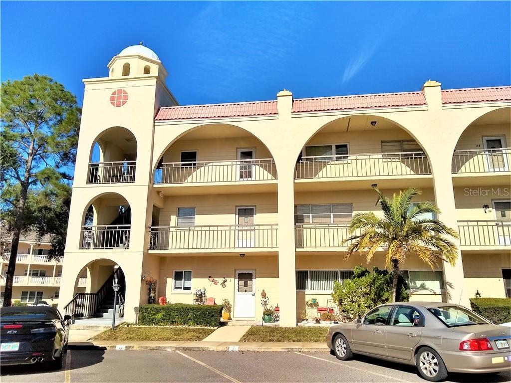 2258 World Parkway Blvd. #22, Clearwater, FL 33763