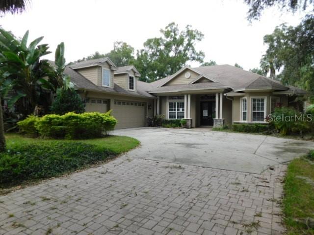 2105 Carroll Landing Dr., Tampa, FL 33612