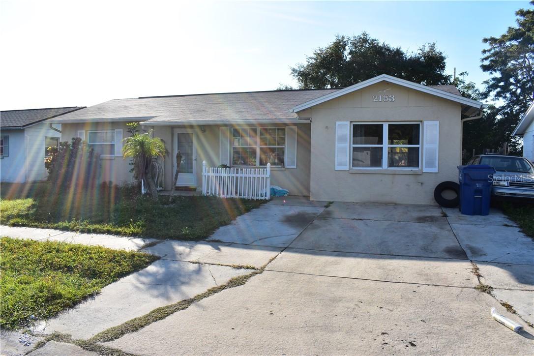 2153 Harrison Dr., Holiday, FL 34691