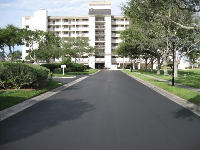 11730 Shipwatch Dr. #406, Largo, FL 33774