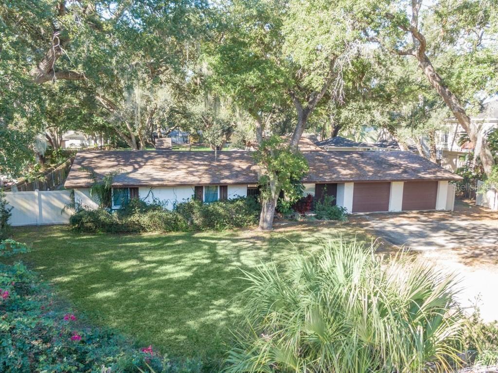 2804 W Paxton Ave., Tampa, FL 33611