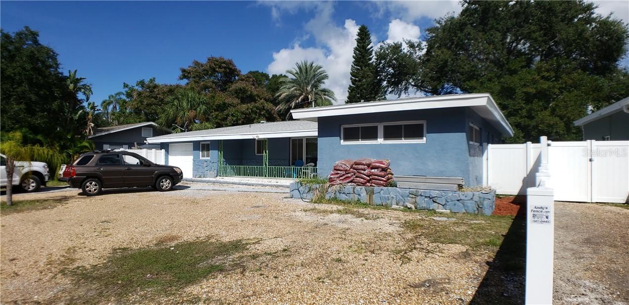 4817 Trade Winds Dr., Gulfport, FL 33711