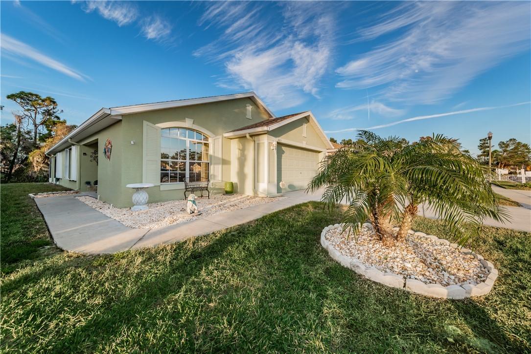 2425 Pleasant Hill Ln., Holiday, FL 34691