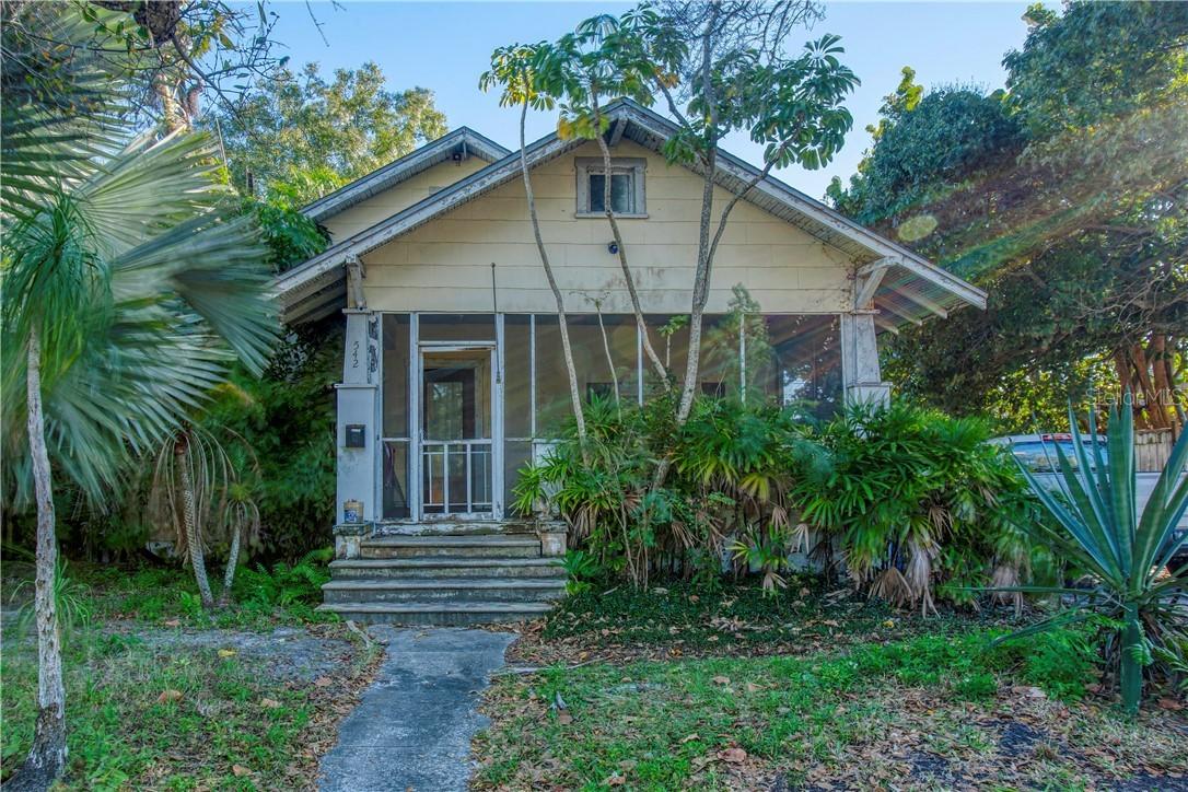 542 39th Ave., St Petersburg, FL 33705
