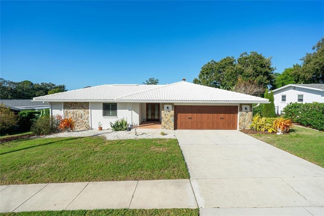 6520 Evergreen Ave., Seminole, FL 33772