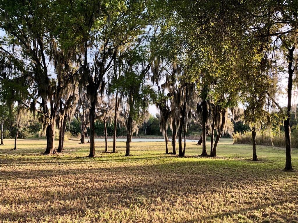 2725 105th St., Palmetto, FL 34221