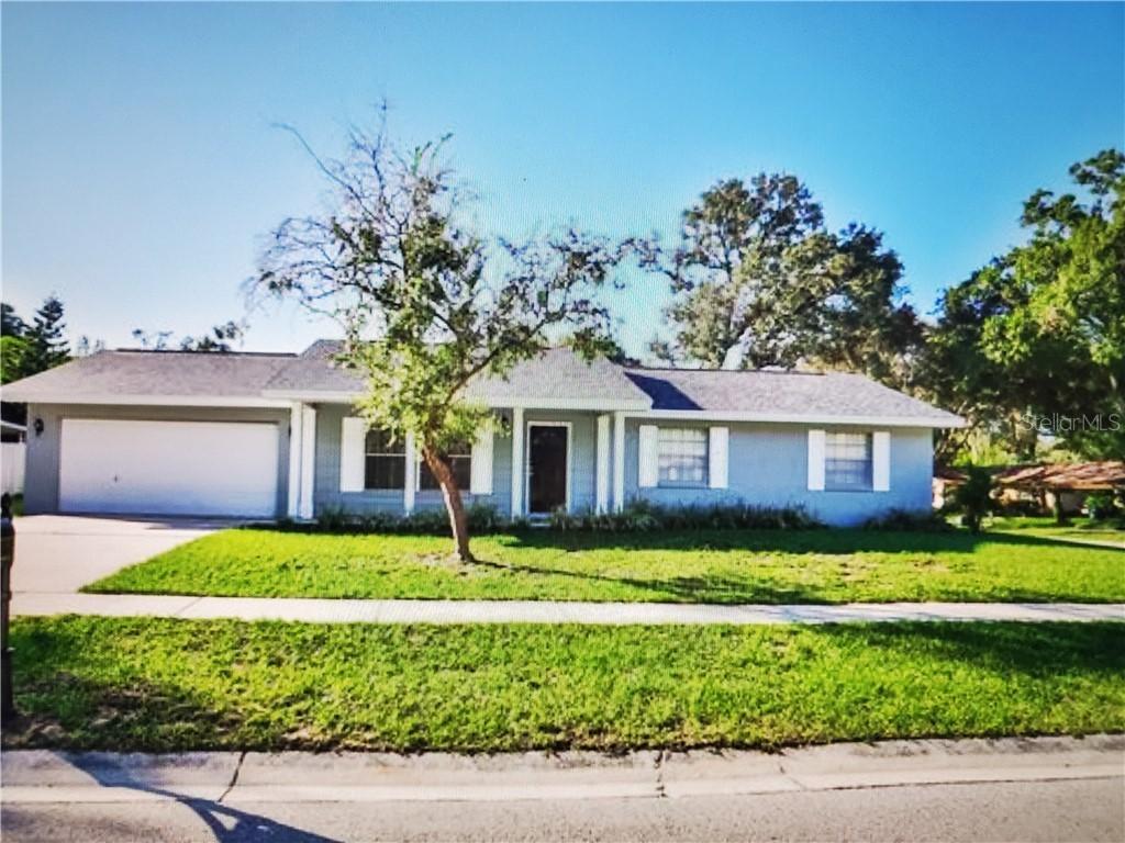 509 E Anglewood Dr., Brandon, FL 33511