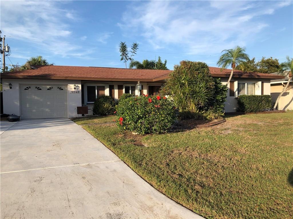 10949 91st Ave., Seminole, FL 33772