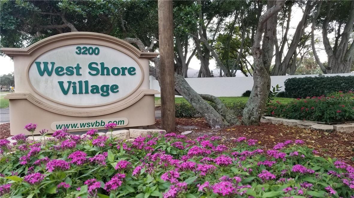 3353 38th Way #B, St Petersburg, FL 33711