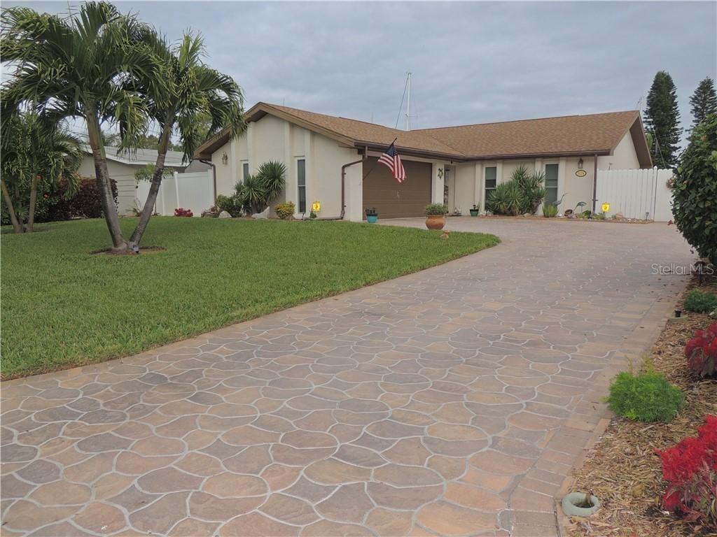 3526 Beach Dr., St Petersburg, FL 33705