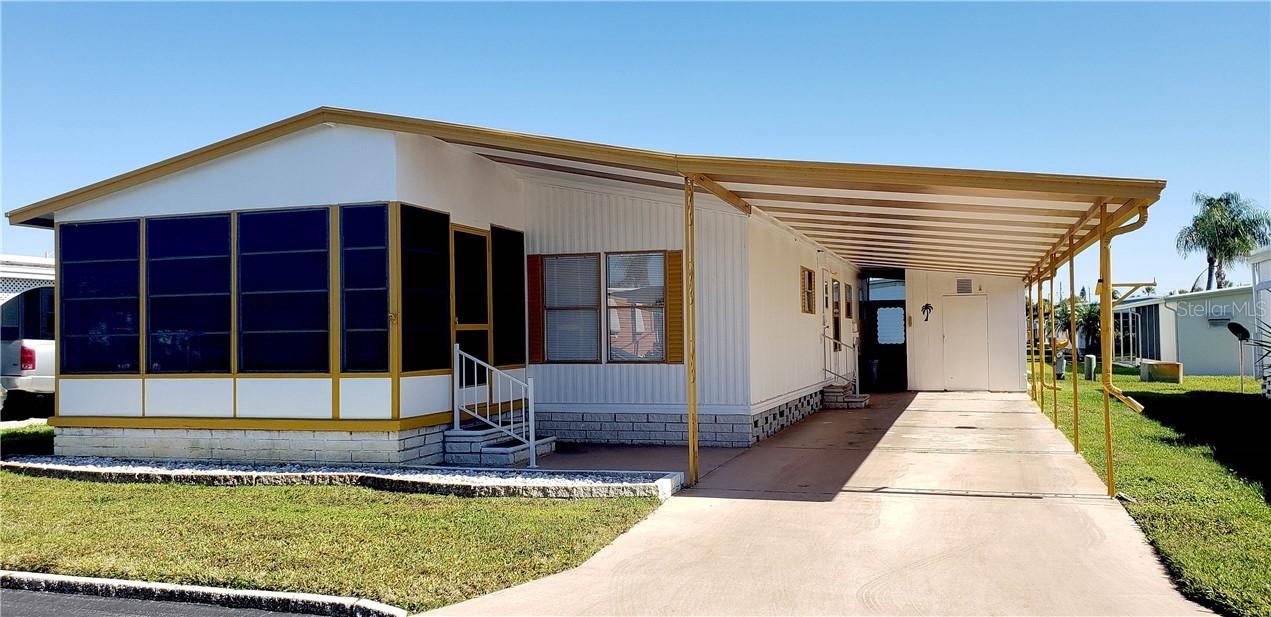 2028 Wailua Dr., Holiday, FL 34691