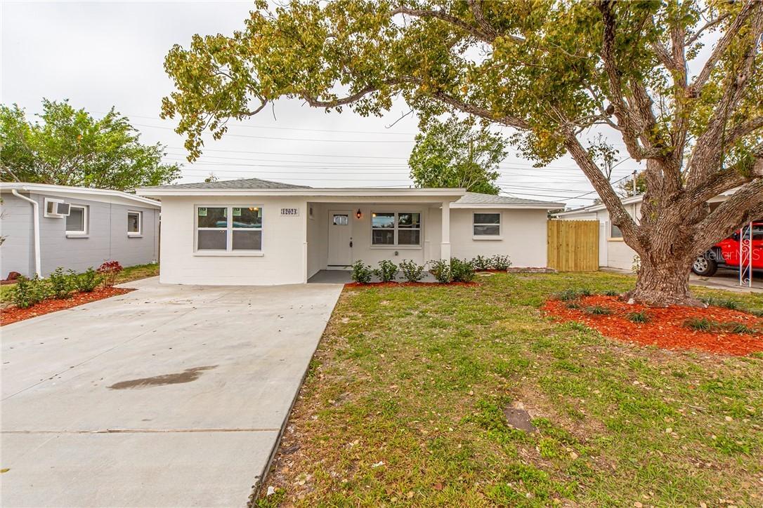 12024 106th St., Largo, FL 33773