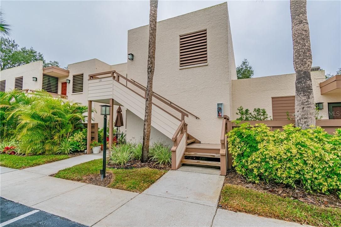 131 Pineneedle Dr., Bradenton, FL 34210