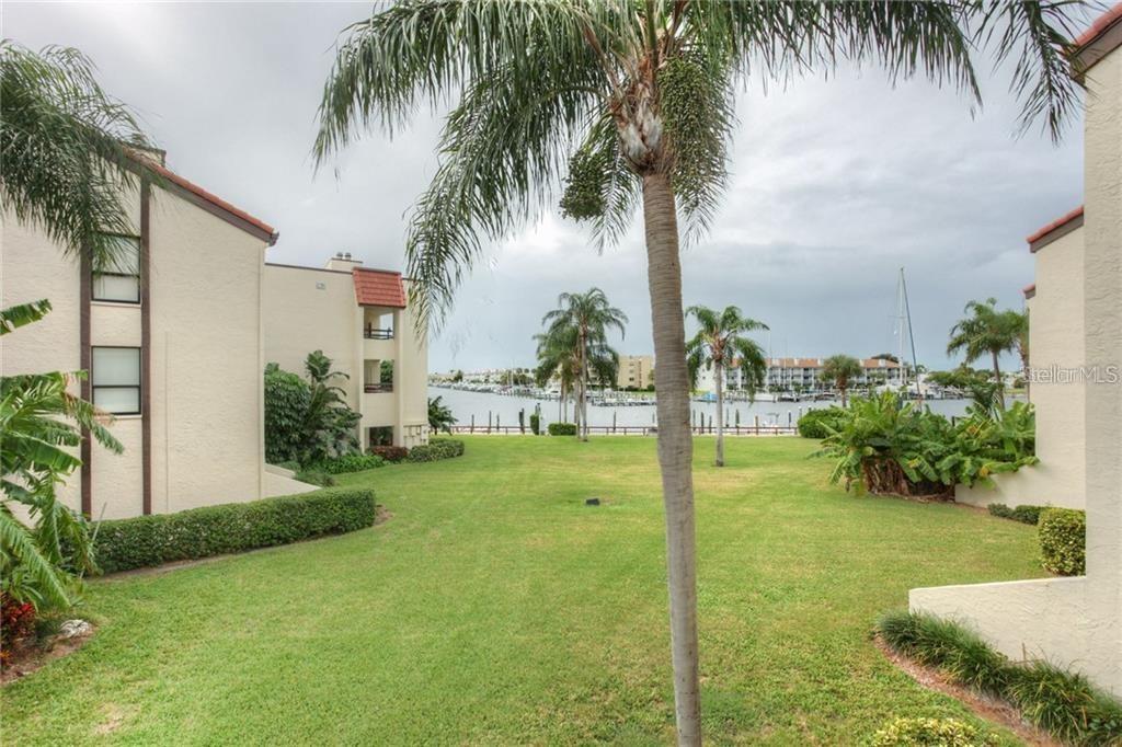 126 1st St. #101, Tierra Verde, FL 33715