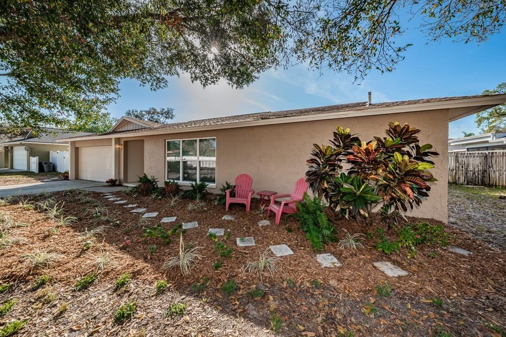 10446 118th St., Largo, FL 33778