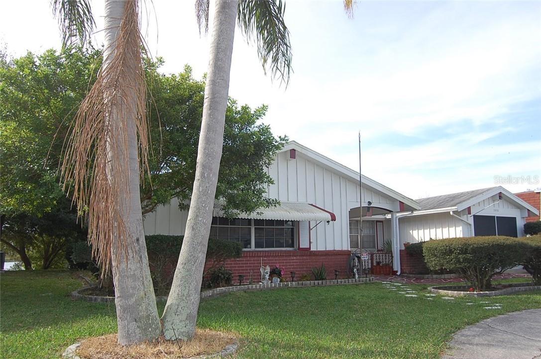 3518 Moog Rd., Holiday, FL 34691