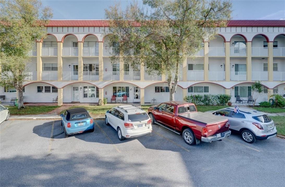 2431 Franciscan Dr. #5, Clearwater, FL 33763