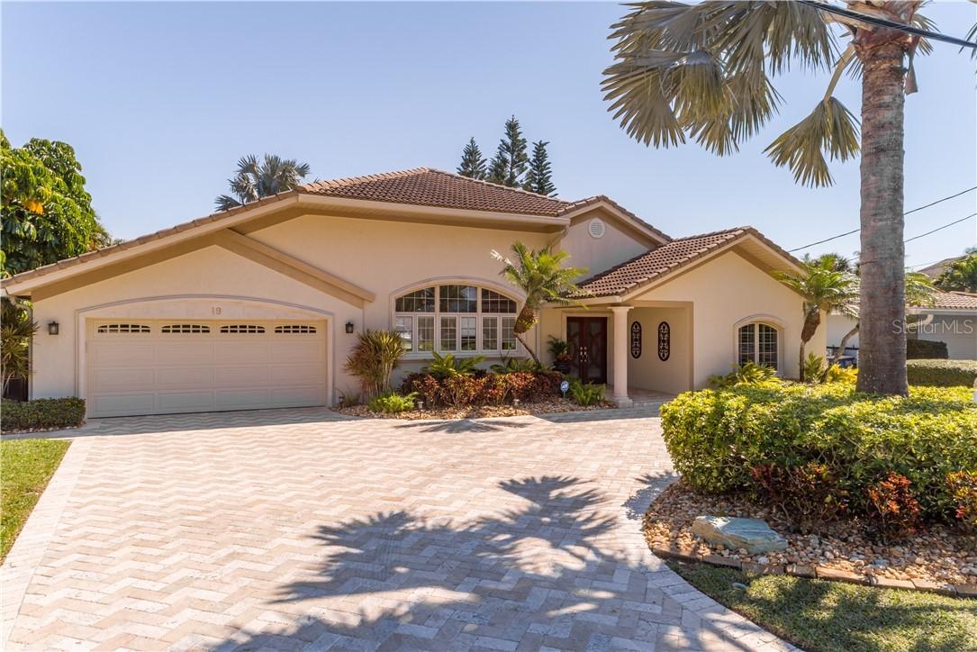 19 Leeward Island, Clearwater, FL 33767