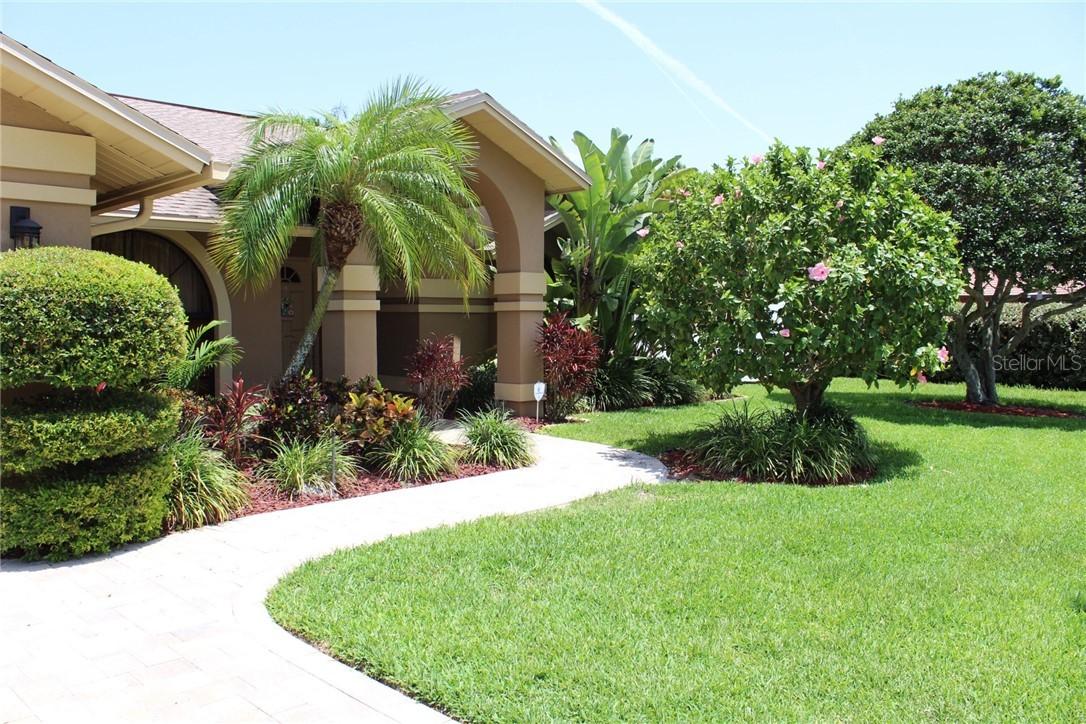 12427 93rd St., Largo, FL 33773