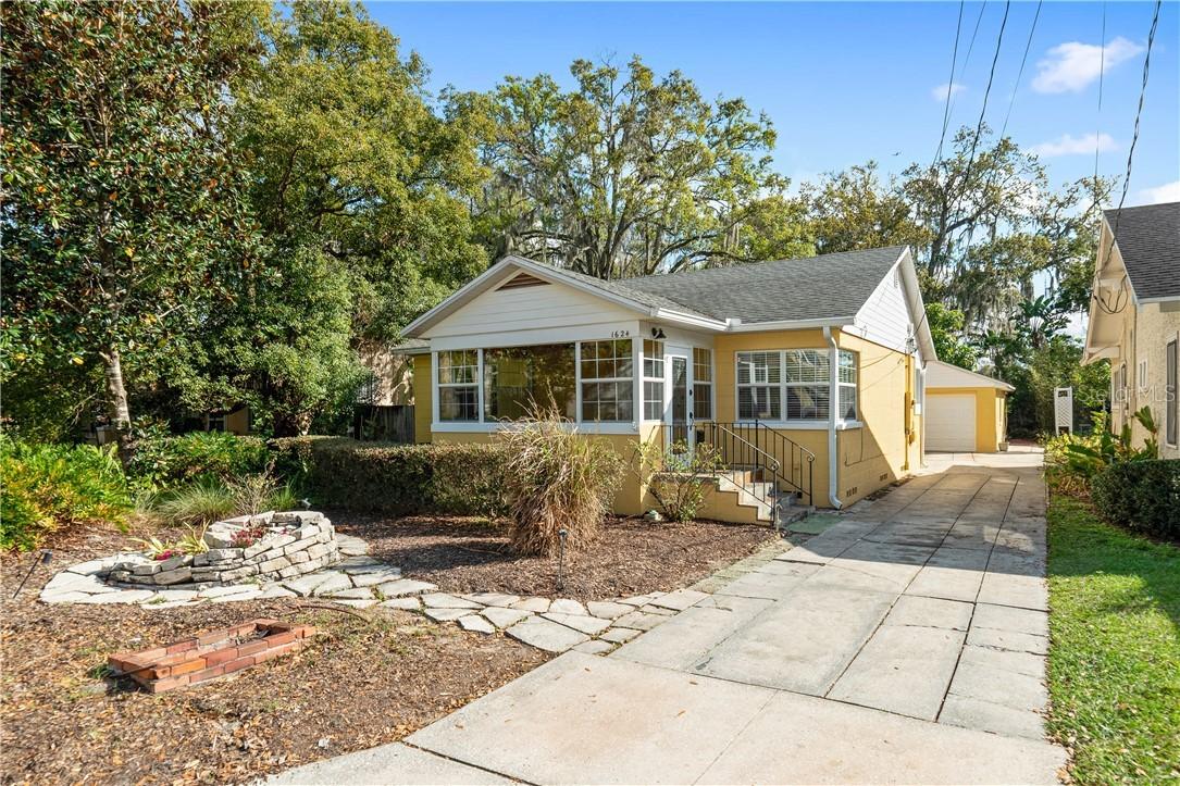 1624 Park Lake St., Orlando, FL 32803