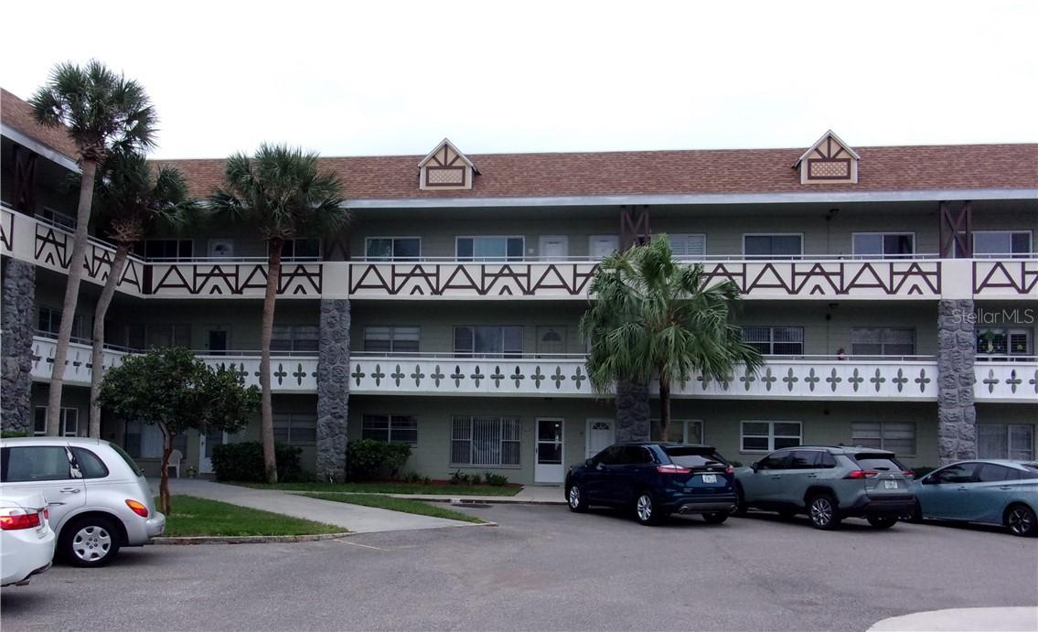 2447 Ecuadorian Way #1, Clearwater, FL 33763