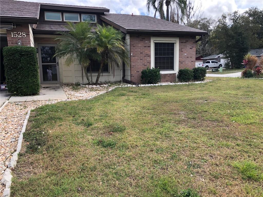 1528 Long Pond Dr., Valrico, FL 33594