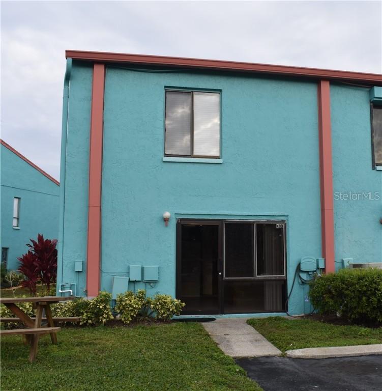 1849 Abrico Dr. #K10, Lutz, FL 33558