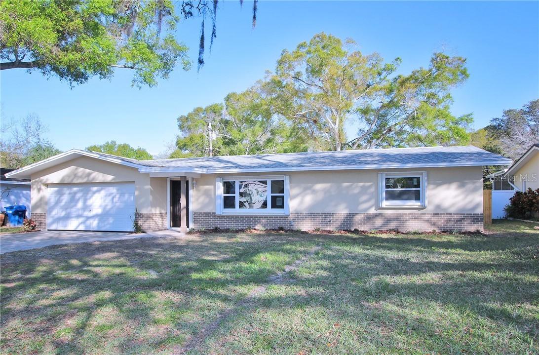 2429 6th Ave., Largo, FL 33770