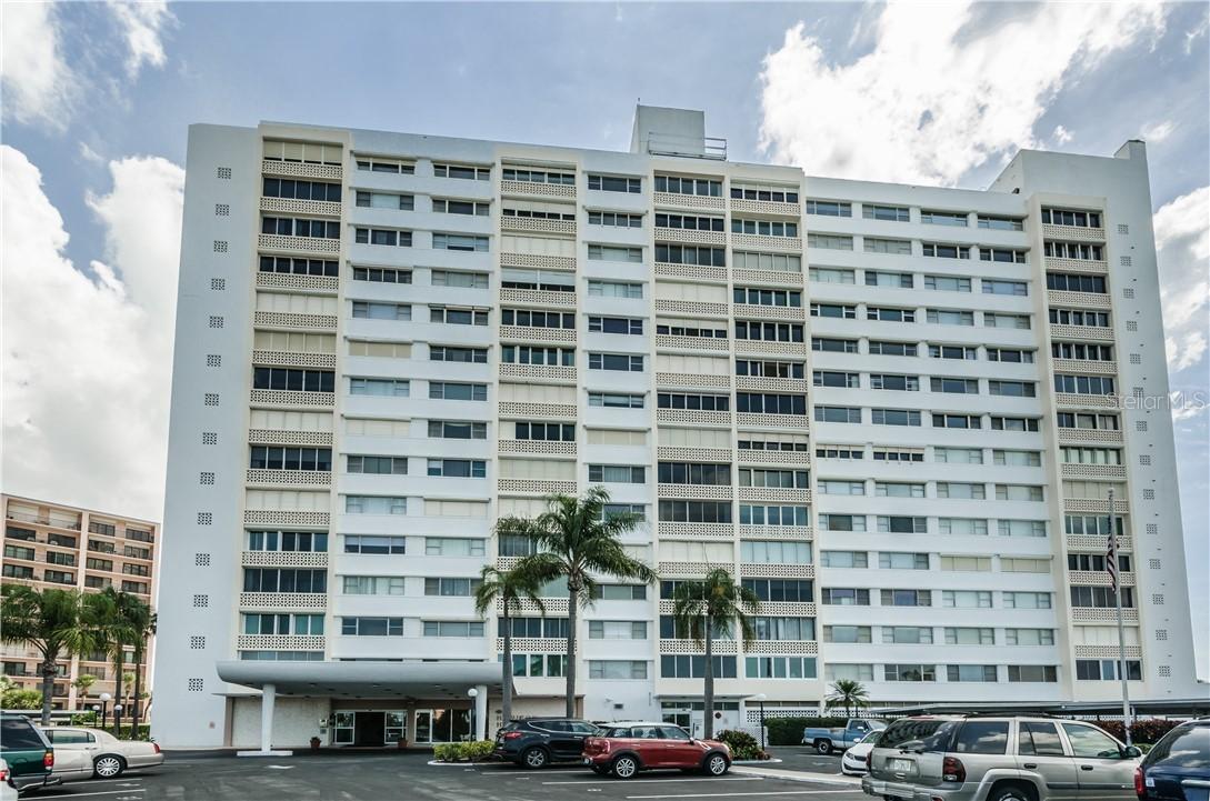 31 Island Way #303, Clearwater, FL 33767