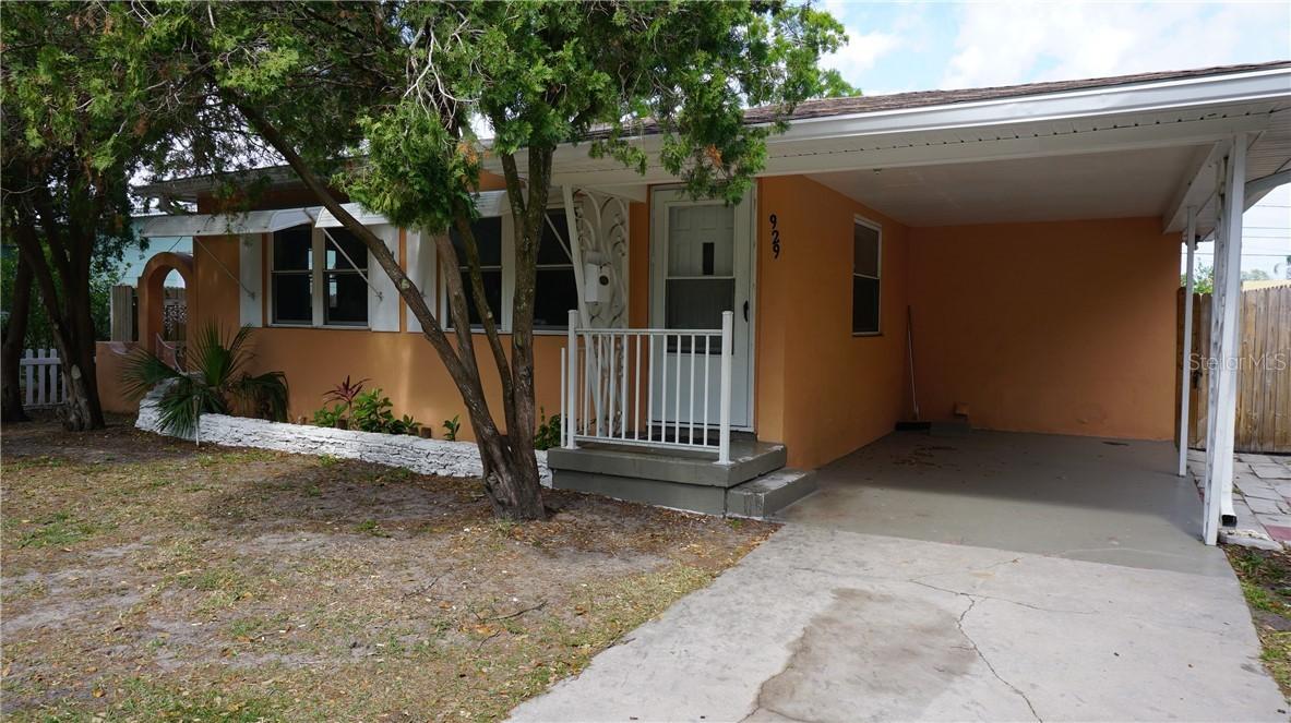 929 52nd Ave., St Petersburg, FL 33703