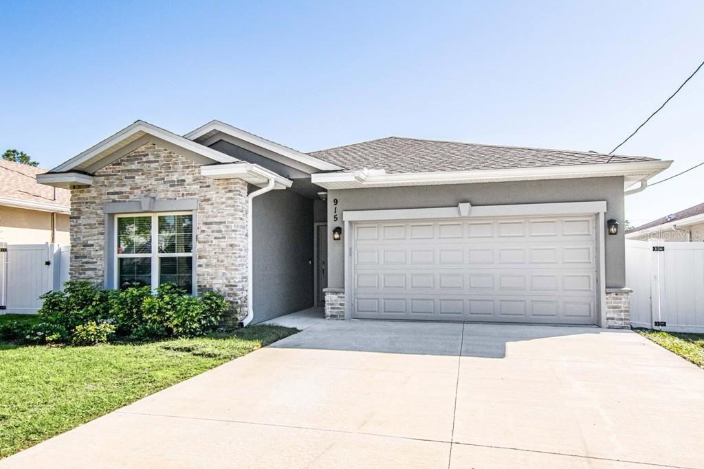 915 9th Ave., Largo, FL 33770