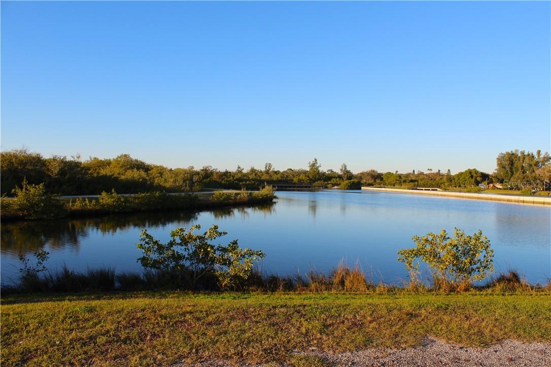 29th Ave., St Petersburg, FL 33711