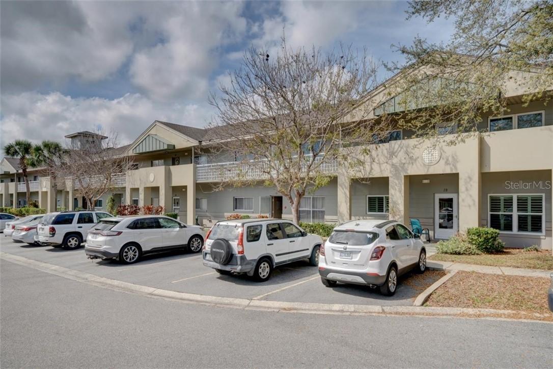 2294 Belgian Ln. #18, Clearwater, FL 33763