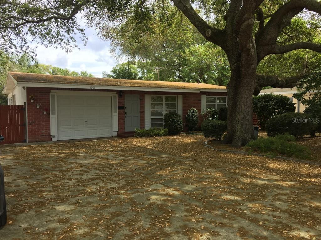 1305 S Betty Ln., Clearwater, FL 33756