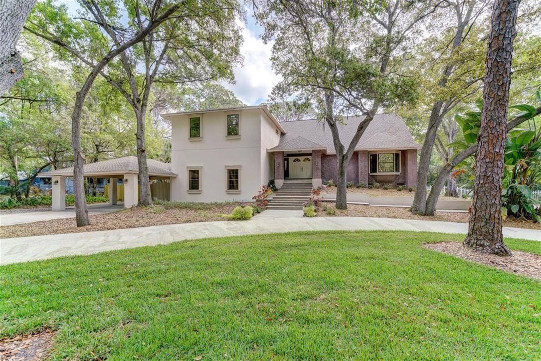7877 98th St., Seminole, FL 33777