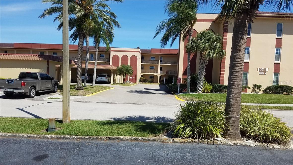 10215 Regal Dr. #14, Largo, FL 33774
