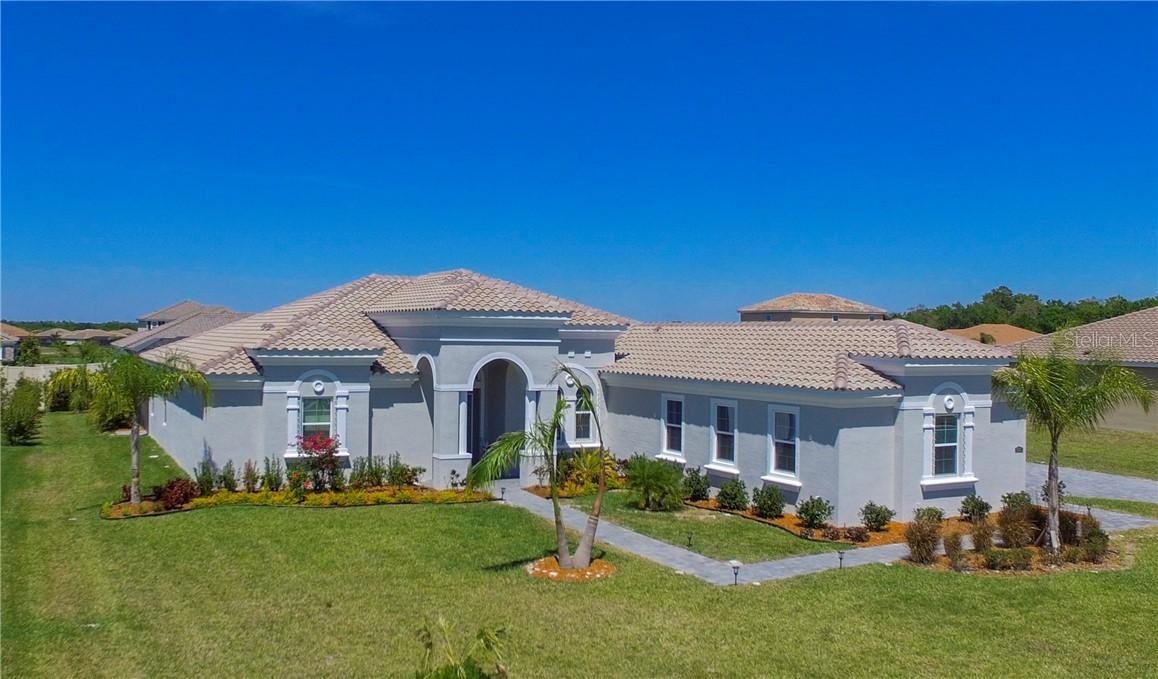 16623 6th Ave., Bradenton, FL 34212